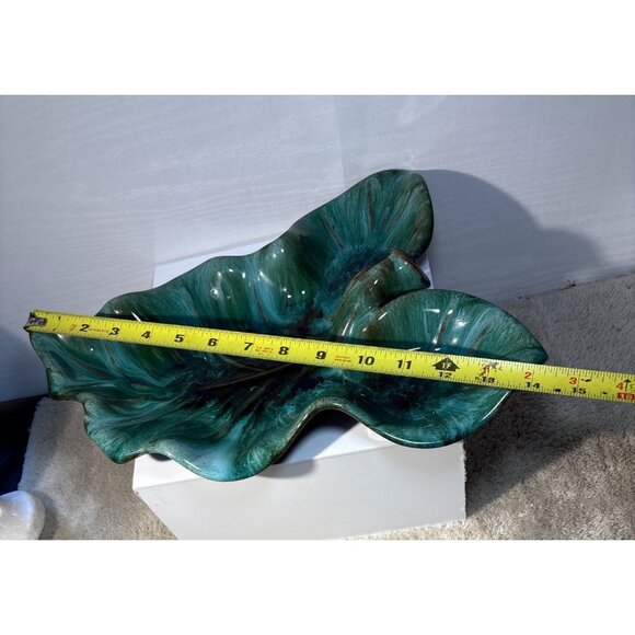 Blue Mountain Pottery Dish Leaf Shaped Candy Trinket Green Drip Glaze 14 x 10" - Picture 6 of 9